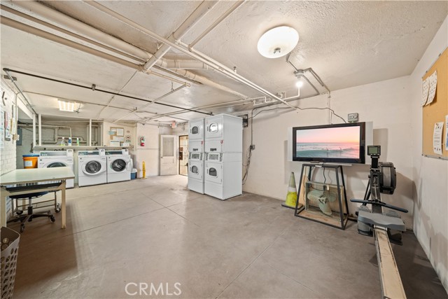 MLS #OC25224830 image #12