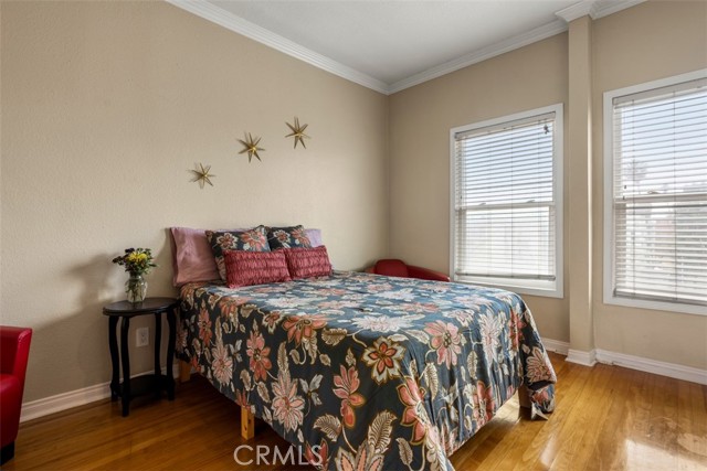 MLS #OC25224830 image #7