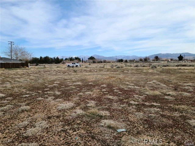 MLS #OC25224877 image #0