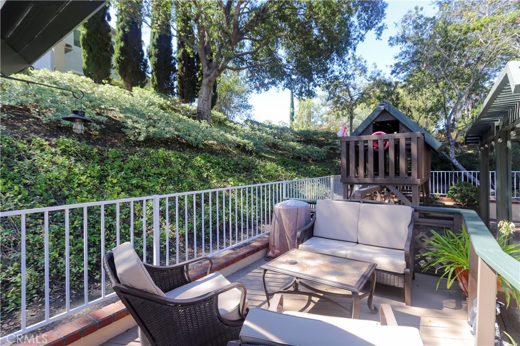 MLS #OC25224898 image #29