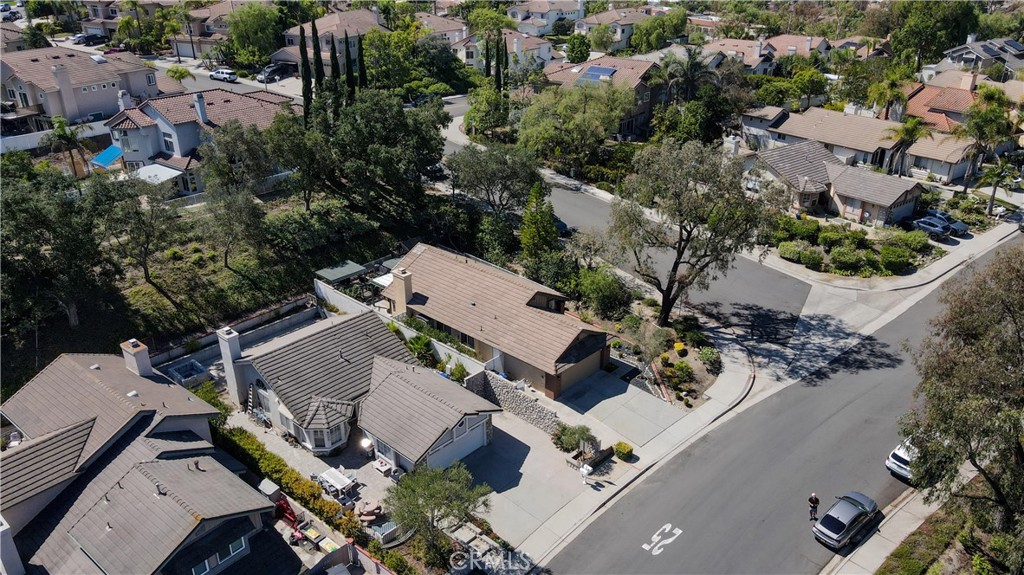 MLS #OC25224898 image #41