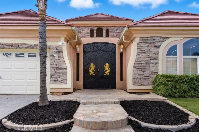 MLS #OC25224918 image #2