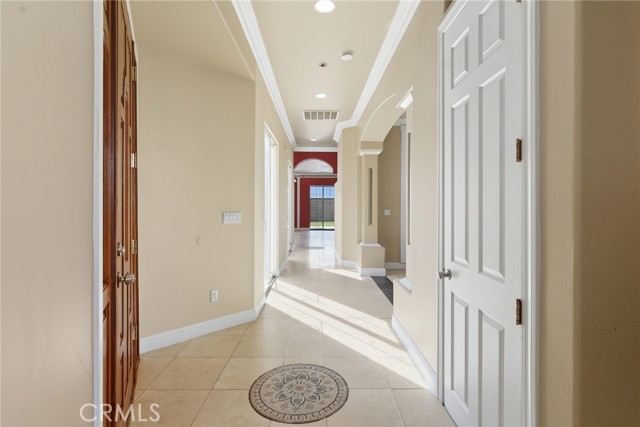 MLS #OC25224918 image #4