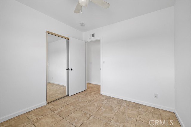 MLS #OC25224922 image #17