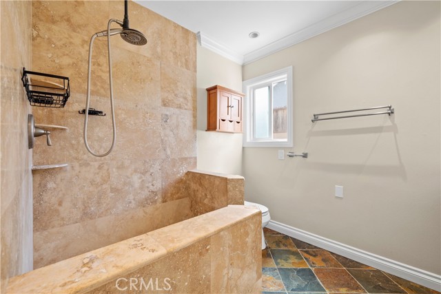 MLS #OC25224922 image #24