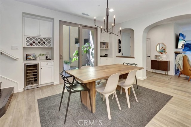 MLS #OC25225024 image #10