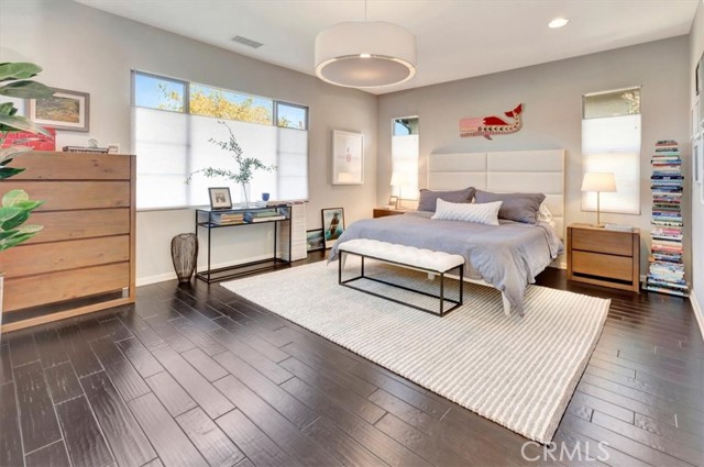 MLS #OC25225024 image #14