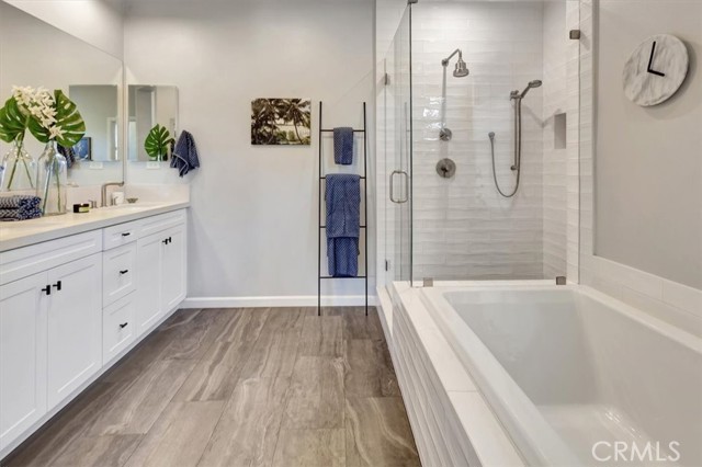 MLS #OC25225024 image #18