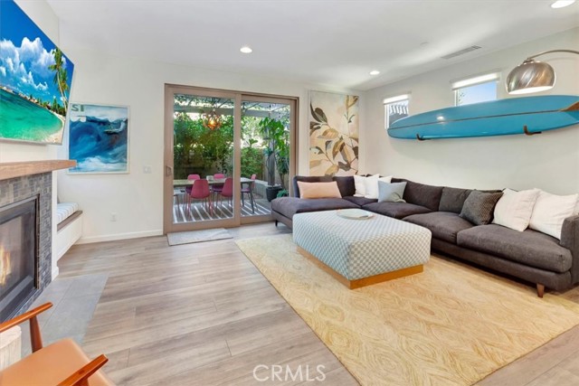 MLS #OC25225024 image #3