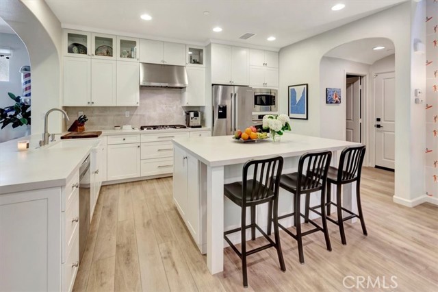 MLS #OC25225024 image #8