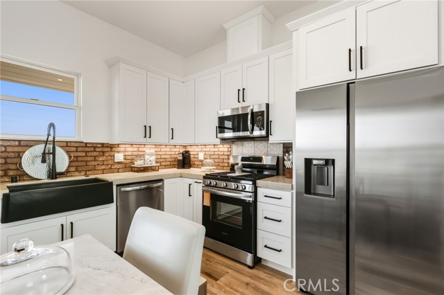 MLS #OC25225035 image #13
