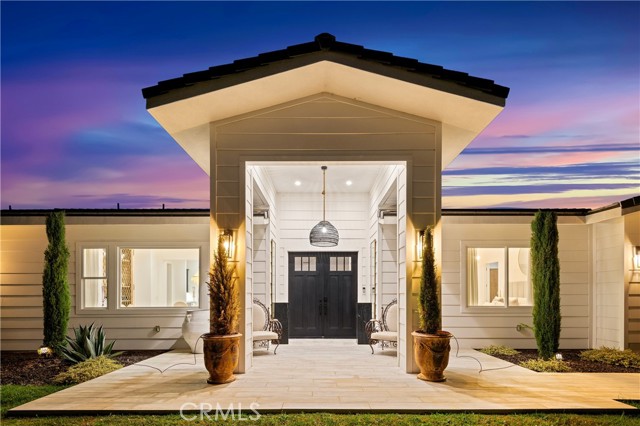 MLS #OC25225035 image #2