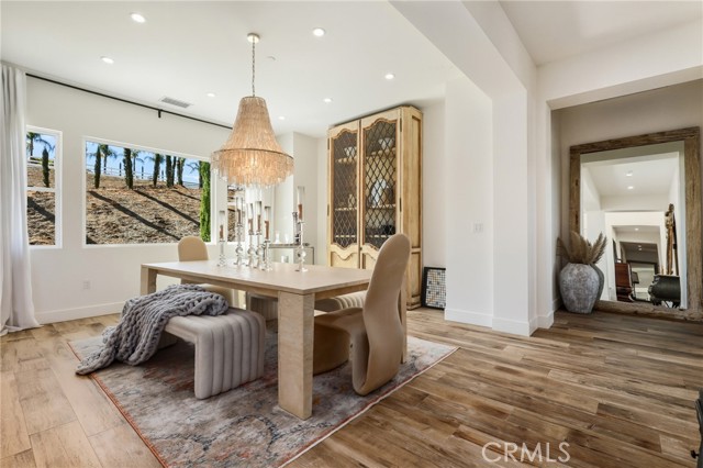 MLS #OC25225035 image #20