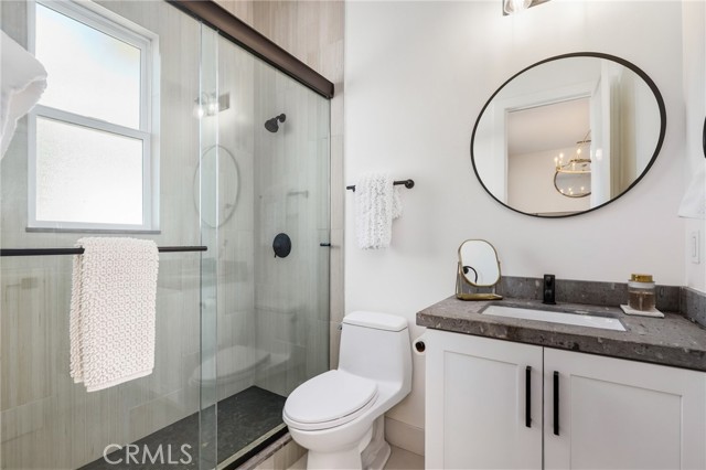 MLS #OC25225035 image #38