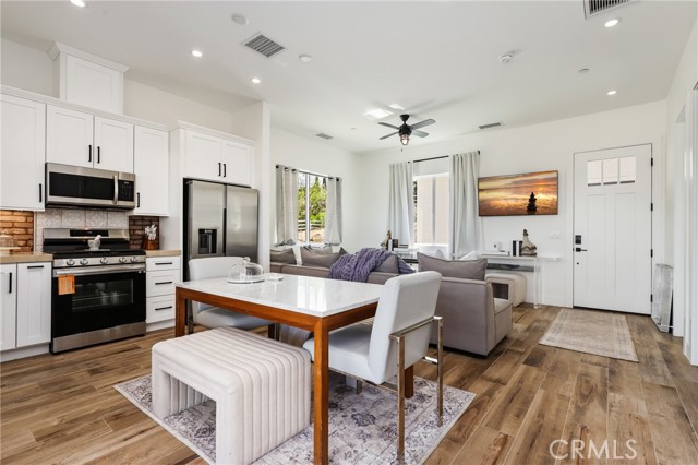 MLS #OC25225035 image #44