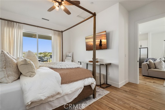 MLS #OC25225035 image #47