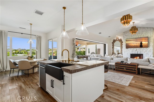 MLS #OC25225035 image #9