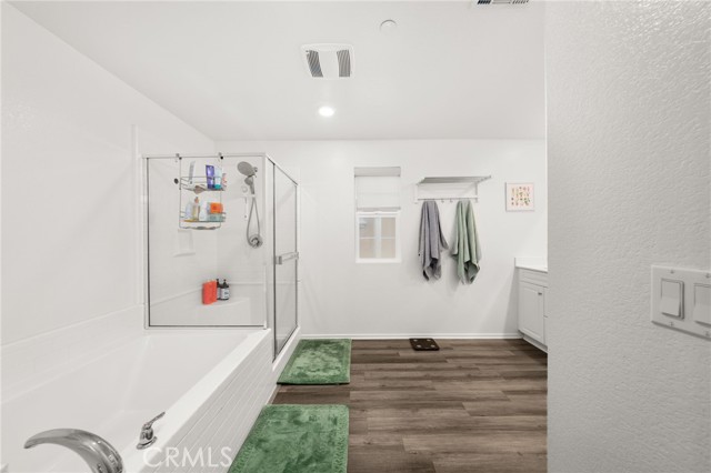 MLS #OC25225045 image #22