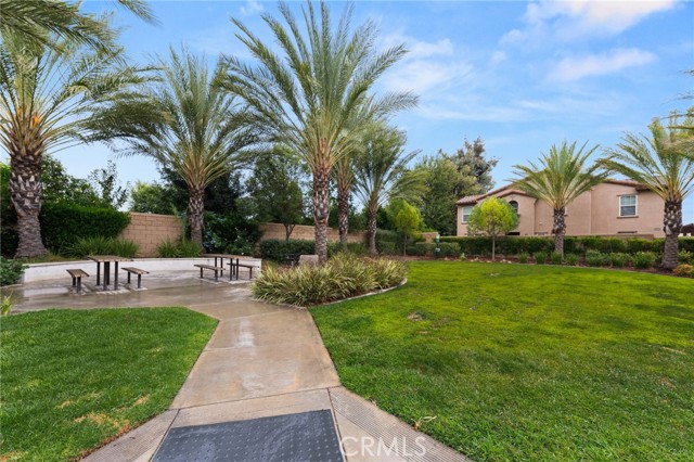 MLS #OC25225045 image #28