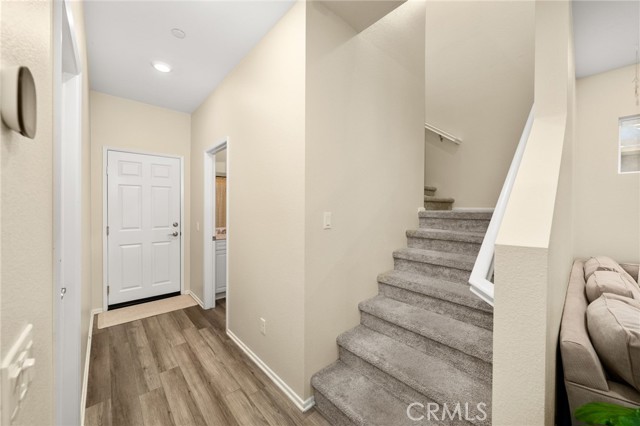 MLS #OC25225045 image #9