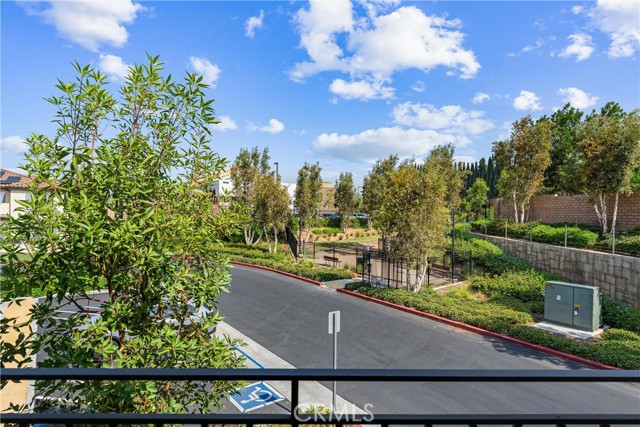 MLS #OC25225058 image #11