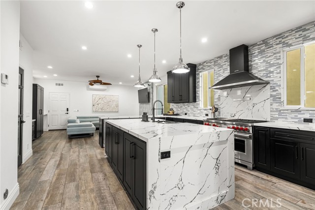 MLS #OC25225070 image #15