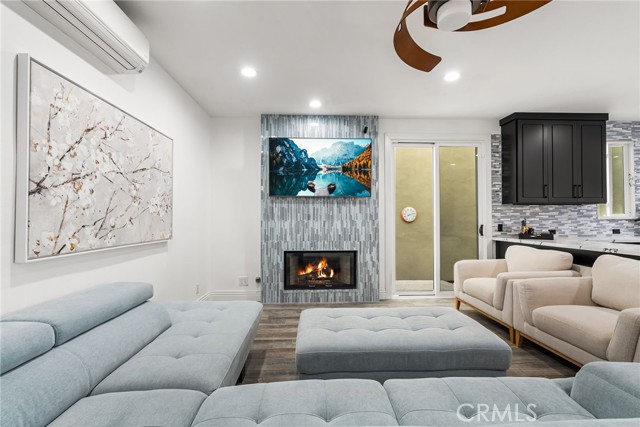MLS #OC25225070 image #21