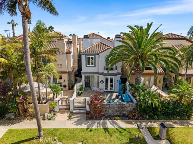 MLS #OC25225070 image #40