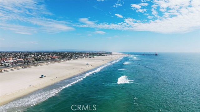 MLS #OC25225070 image #47
