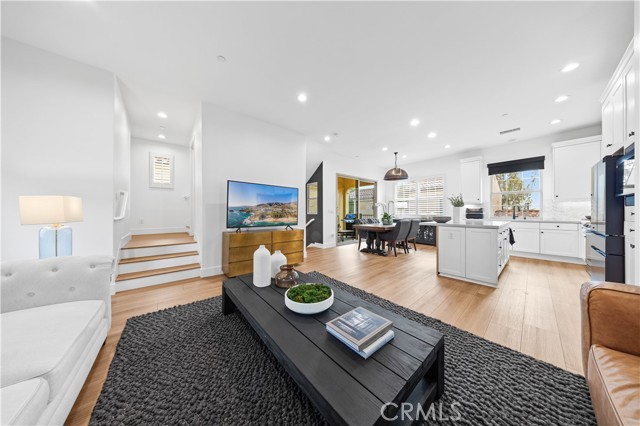 MLS #OC25225088 image #12