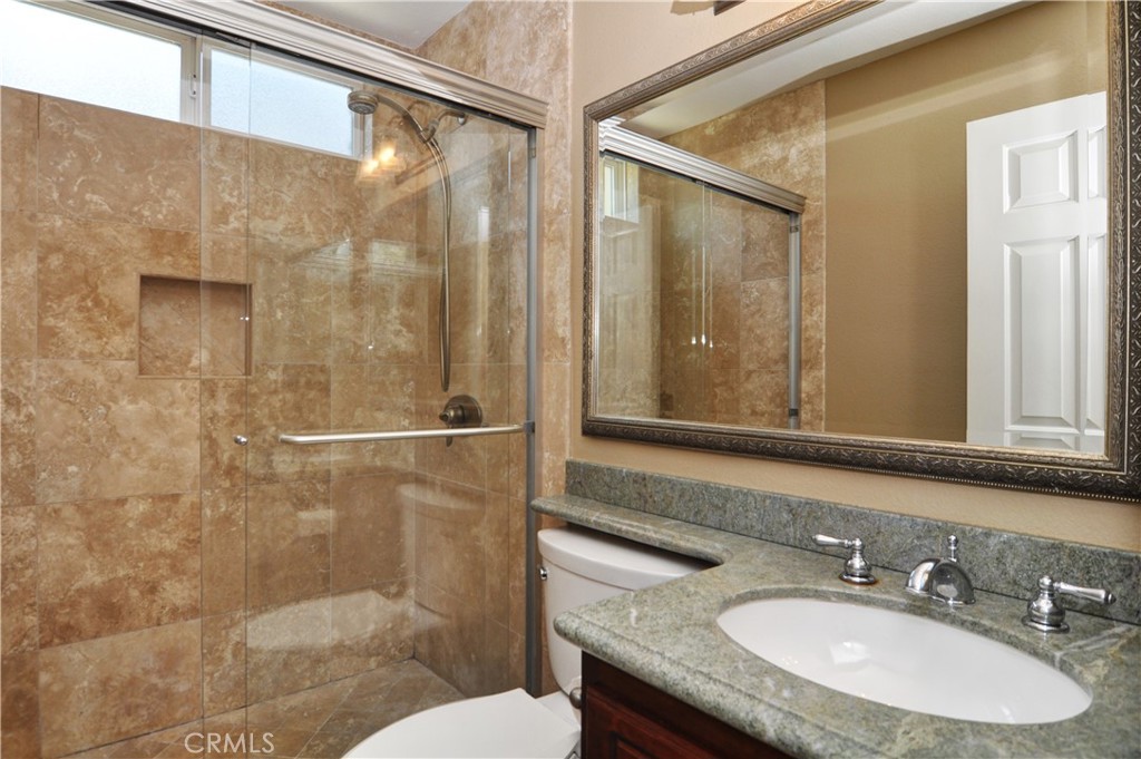 MLS #OC25225101 image #20