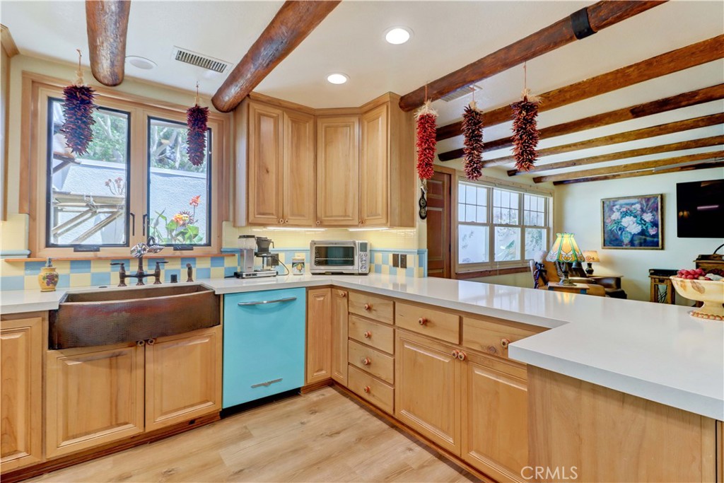 MLS #OC25225128 image #15