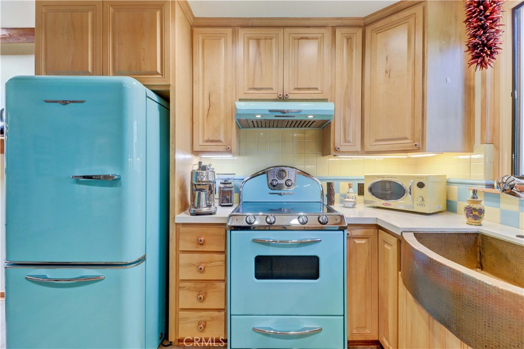 MLS #OC25225128 image #17