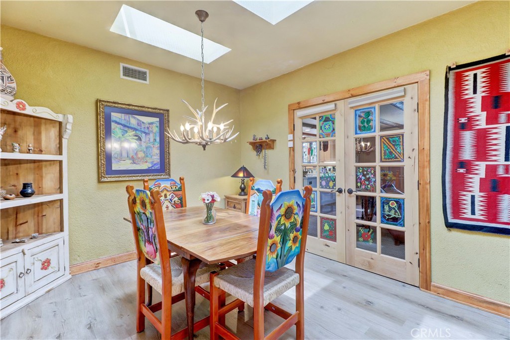 MLS #OC25225128 image #28