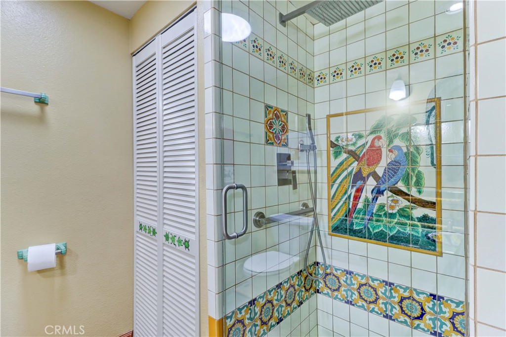 MLS #OC25225128 image #41