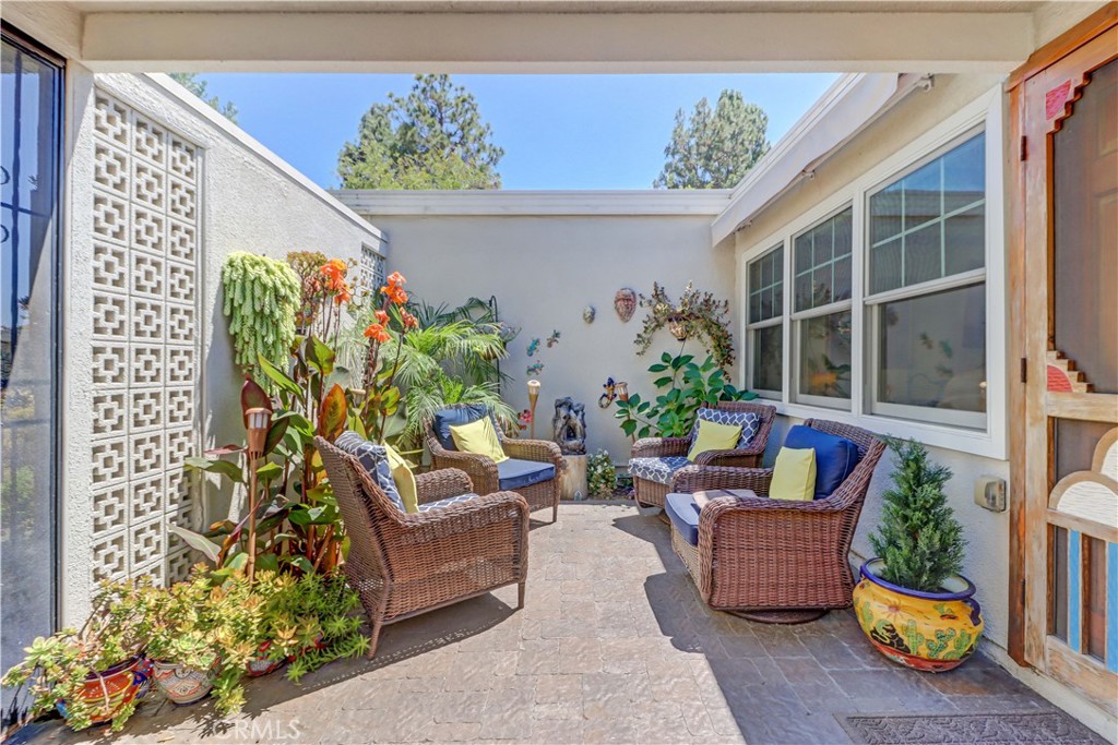 MLS #OC25225128 image #49