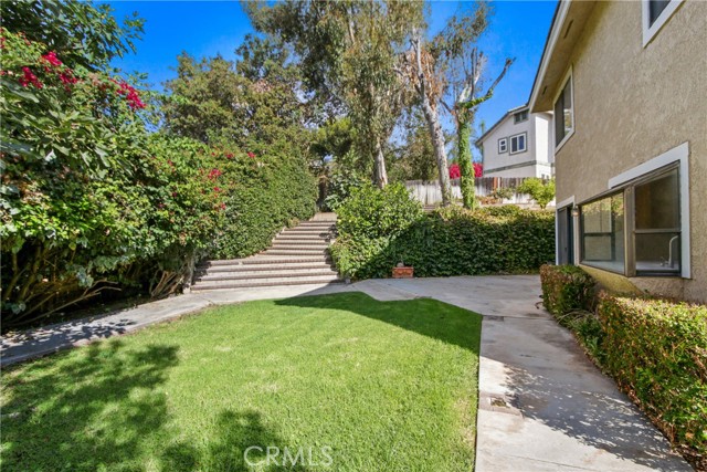 MLS #OC25225192 image #18