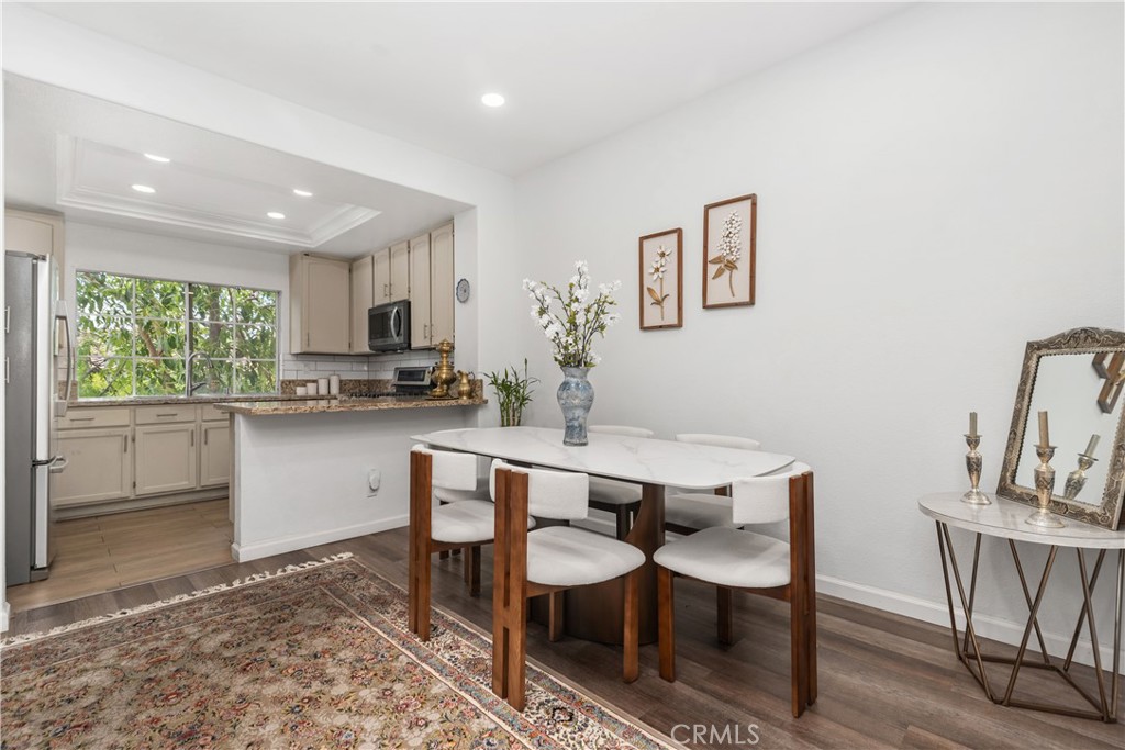 MLS #OC25225242 image #12