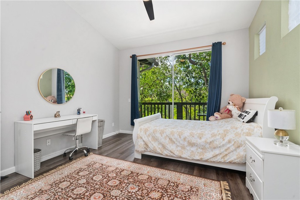 MLS #OC25225242 image #22