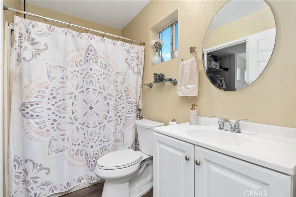 MLS #OC25225242 image #25