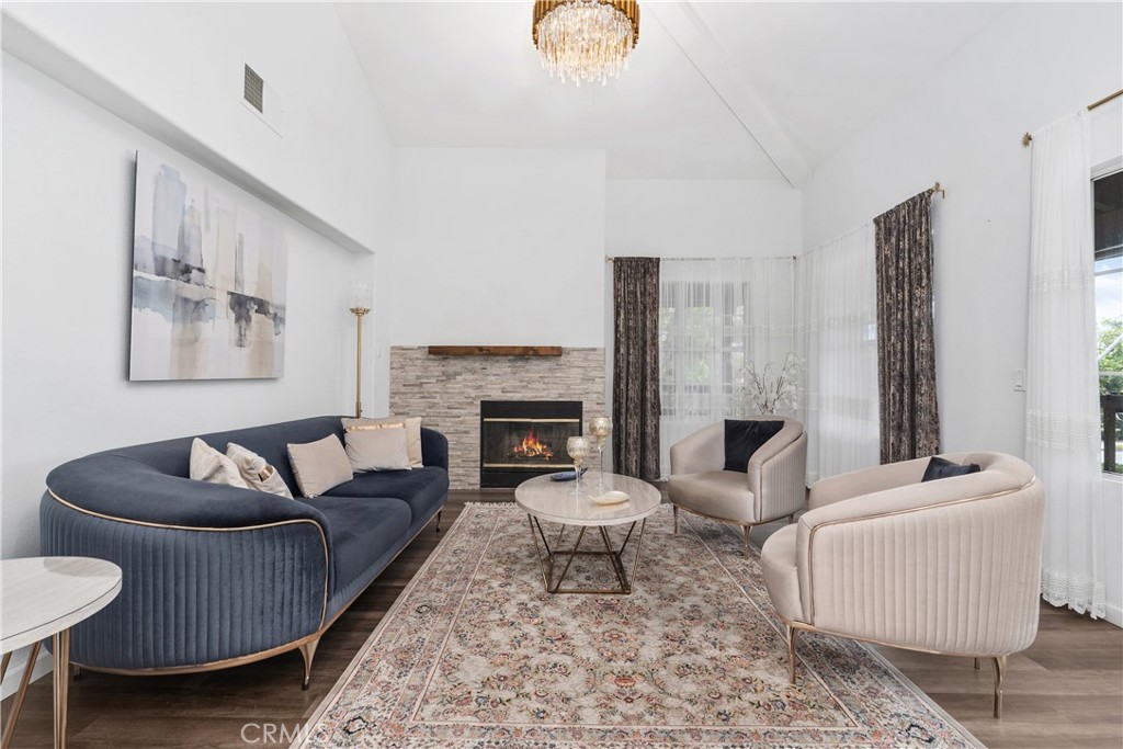 MLS #OC25225242 image #7