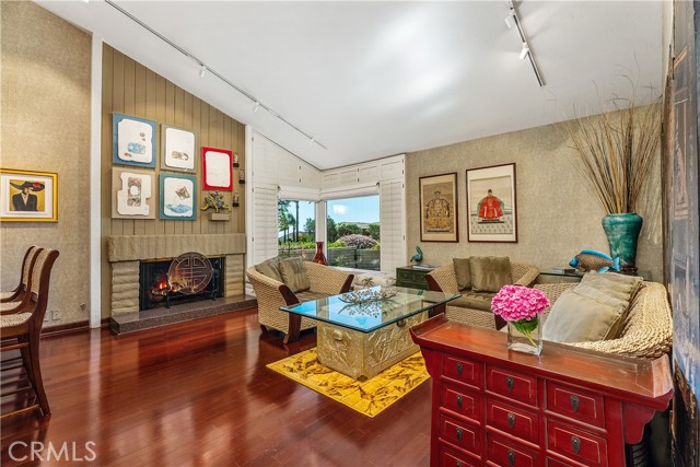 MLS #OC25225266 image #16