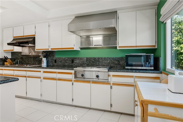 MLS #OC25225266 image #32