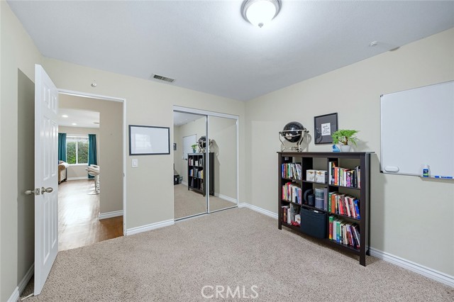 MLS #OC25225283 image #25