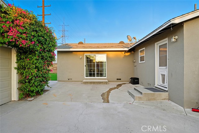 MLS #OC25225283 image #39