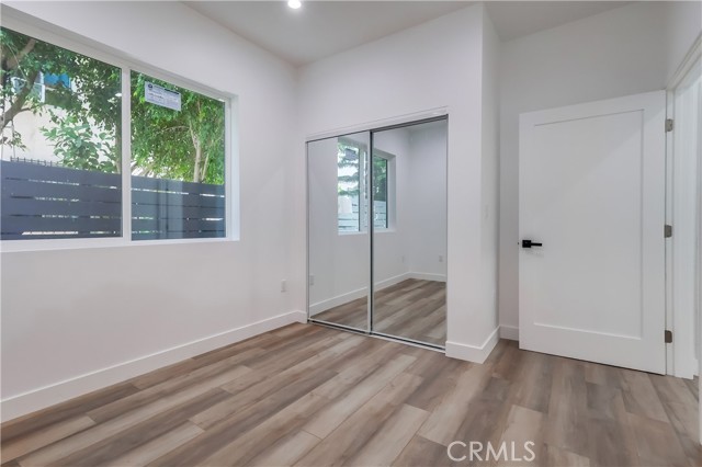 MLS #OC25225401 image #14