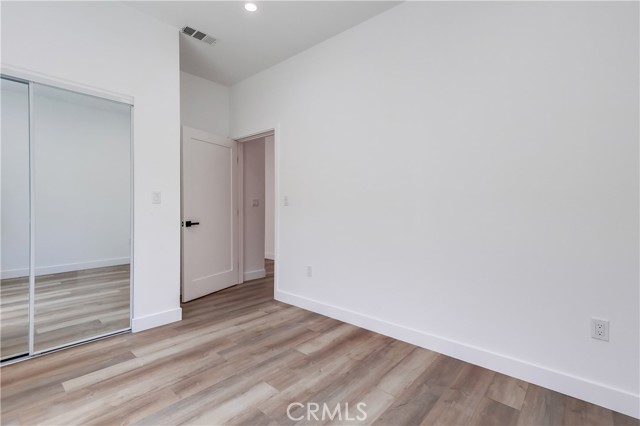MLS #OC25225401 image #18