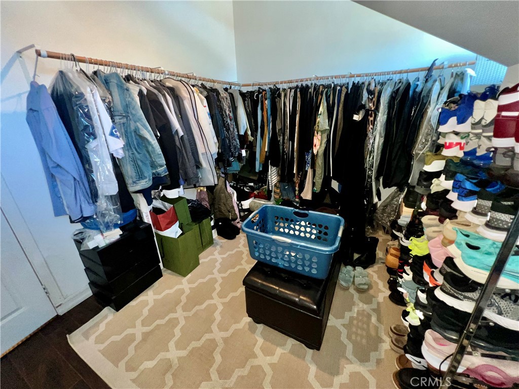 MLS #OC25225415 image #27