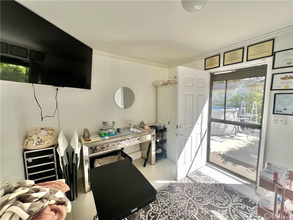 MLS #OC25225415 image #37