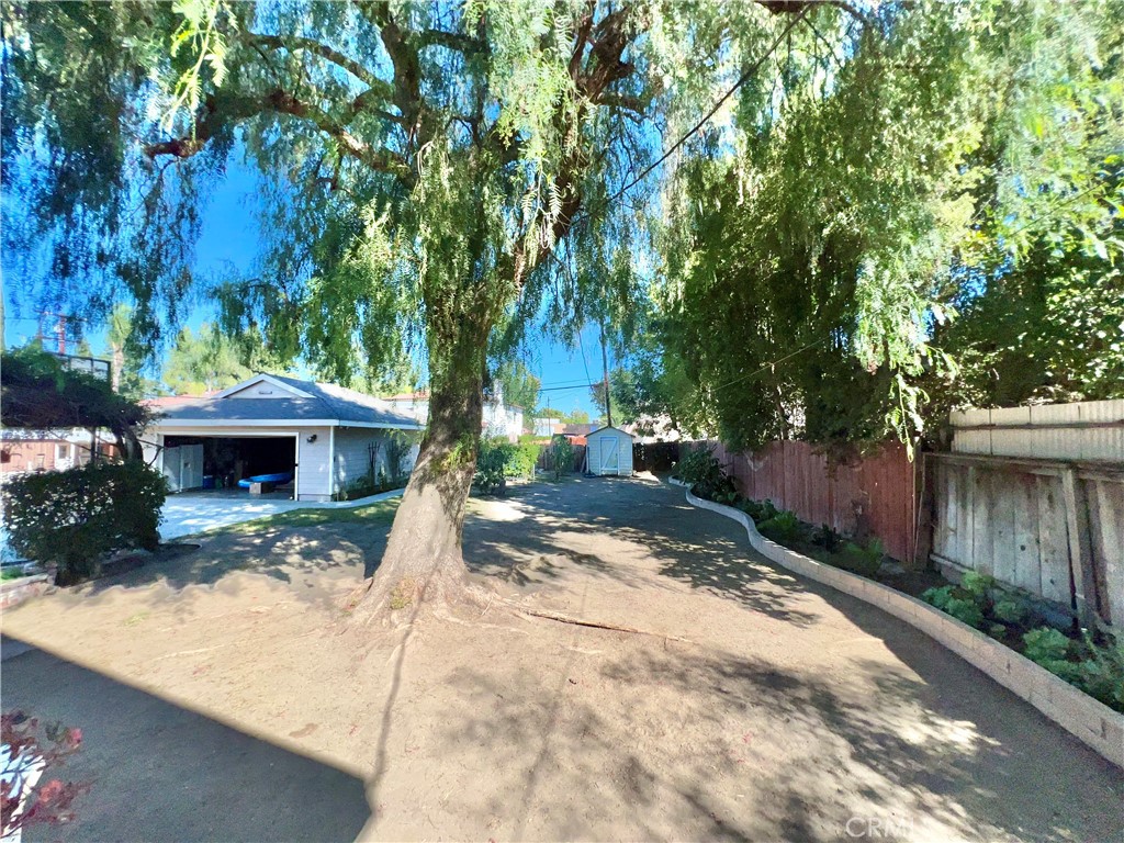 MLS #OC25225415 image #43